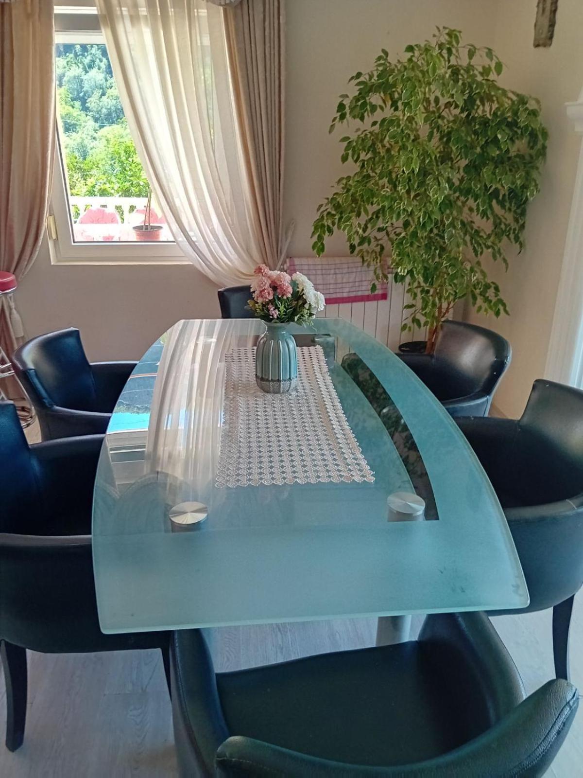 Apartments Vidikovac Inn Kotor Ngoại thất bức ảnh