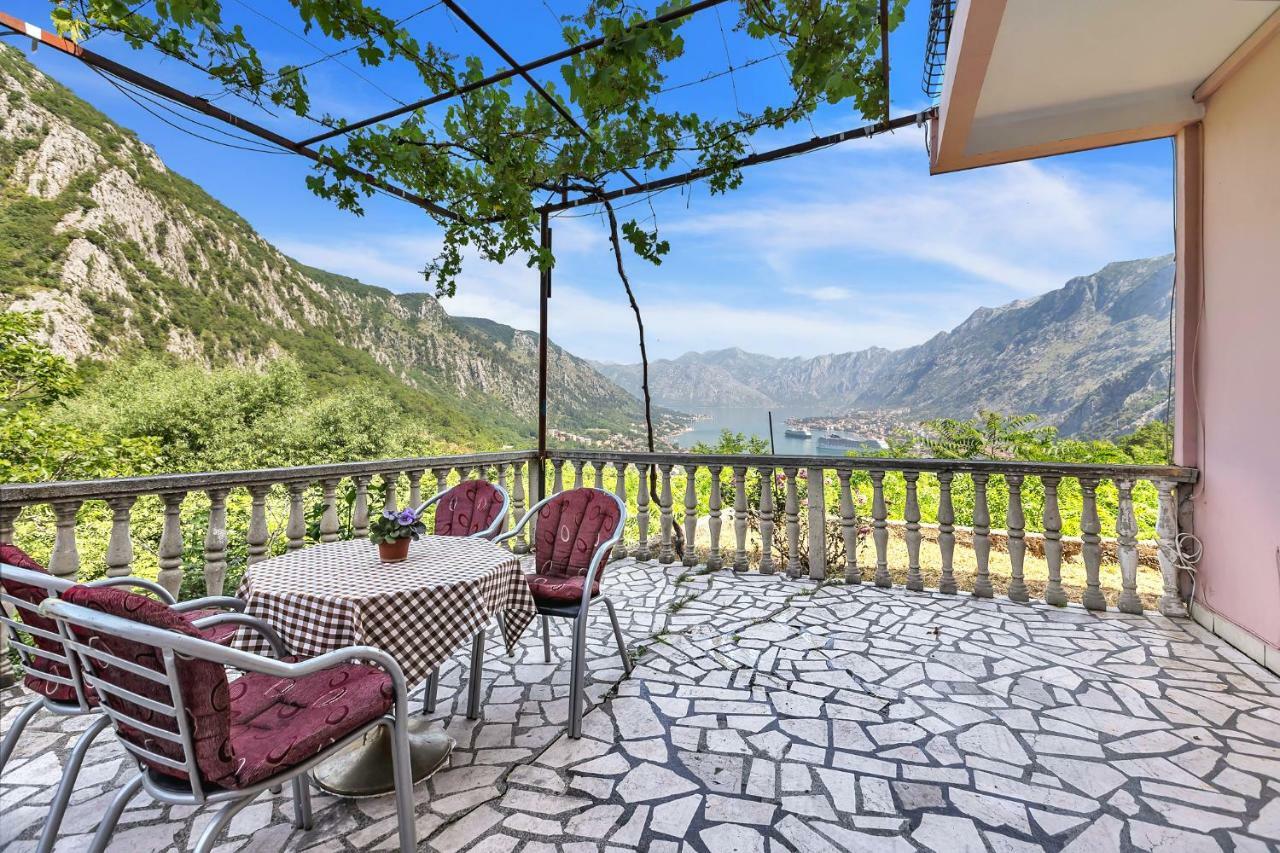 Apartments Vidikovac Inn Kotor Ngoại thất bức ảnh