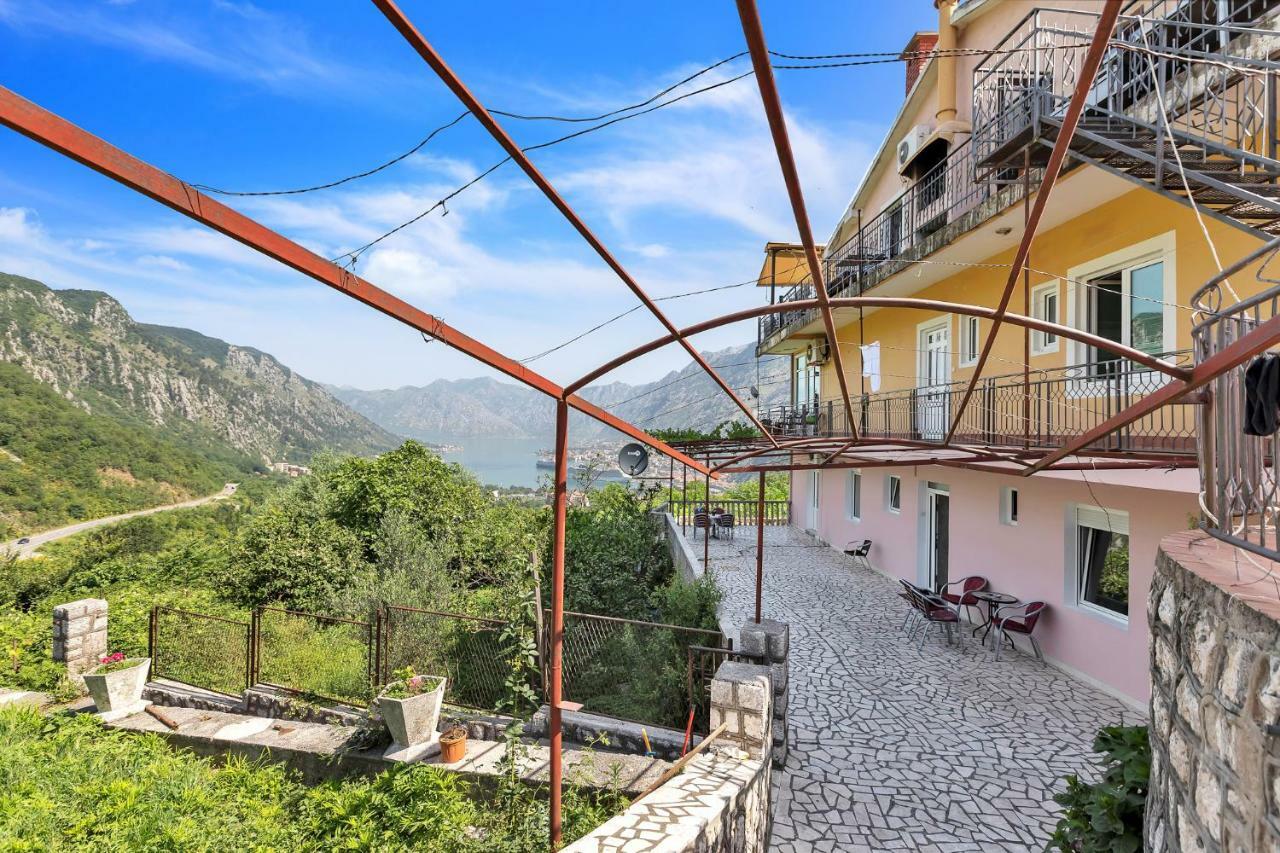 Apartments Vidikovac Inn Kotor Ngoại thất bức ảnh
